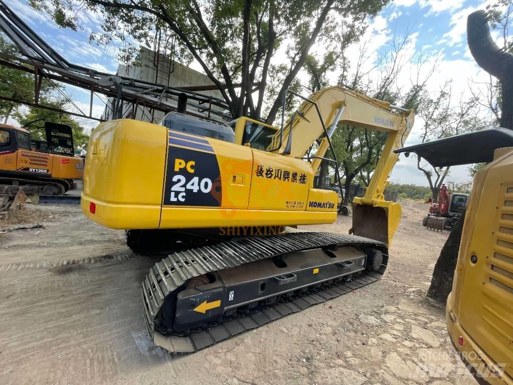 Komatsu PC 240-8 Pelle sur chenilles