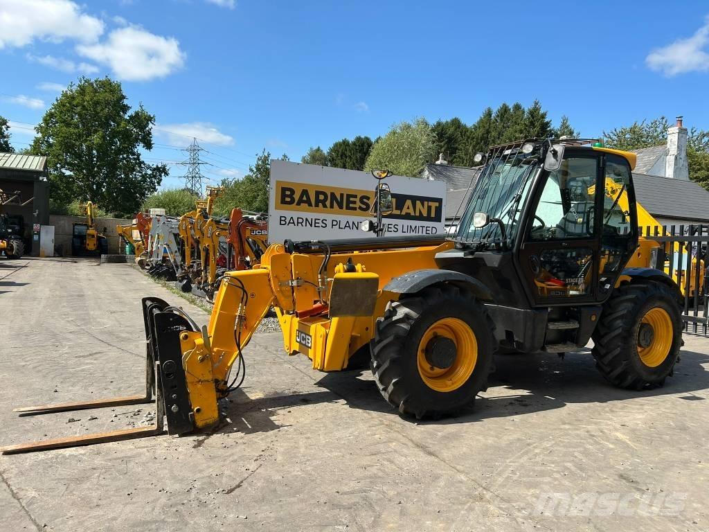 JCB 540-140 Chariot télescopique