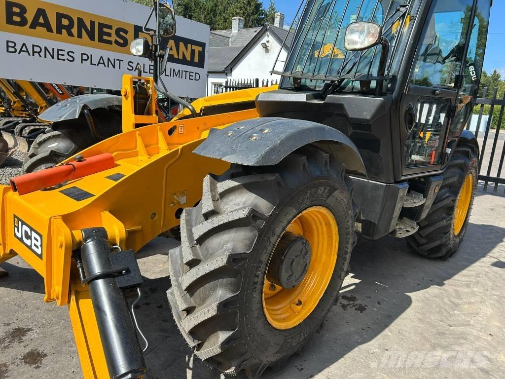 JCB 540-140 Chariot télescopique