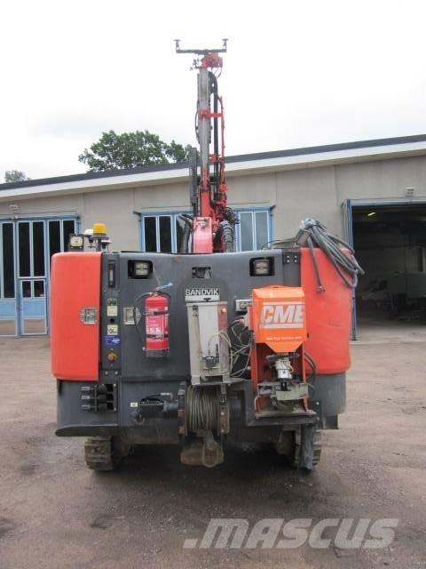 Sandvik DC 410 Ri Foreuse de surface