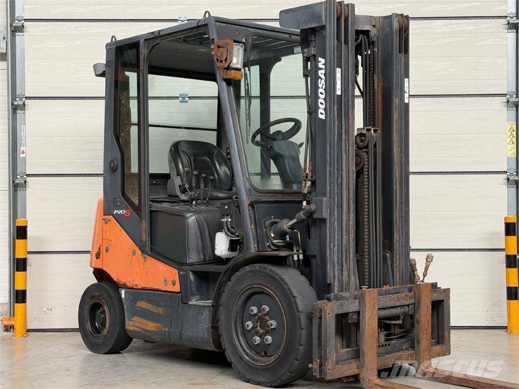 Doosan D20S-5 Chariots diesel
