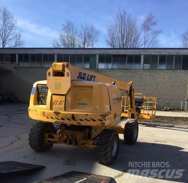 JLG 460 SJ Nacelles télescopiques