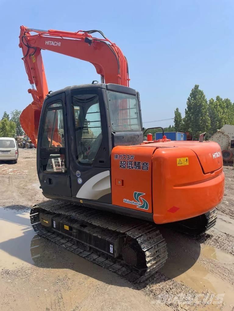 Hitachi ZX70 Pelle sur chenilles