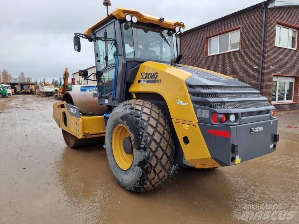 XCMG XS 135 Rouleaux monocylindre