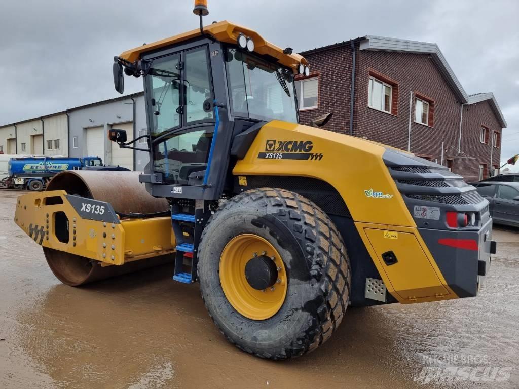 XCMG XS 135 Rouleaux monocylindre