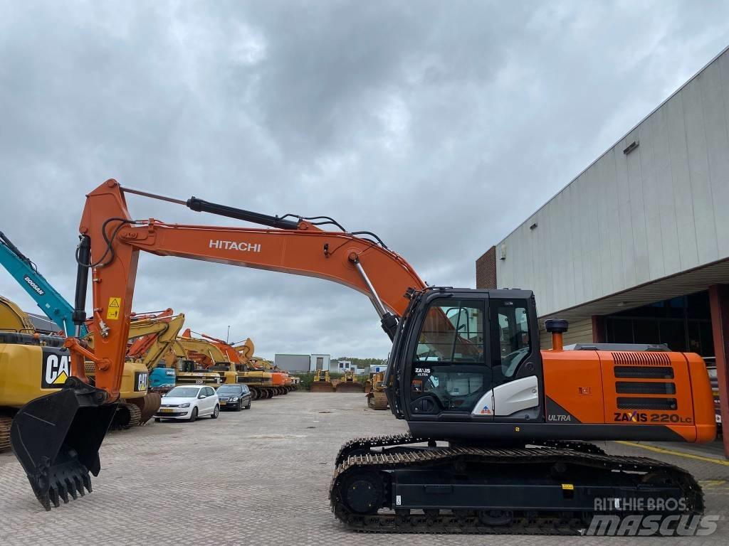 Hitachi ZX 220LC-5G Pelle sur chenilles