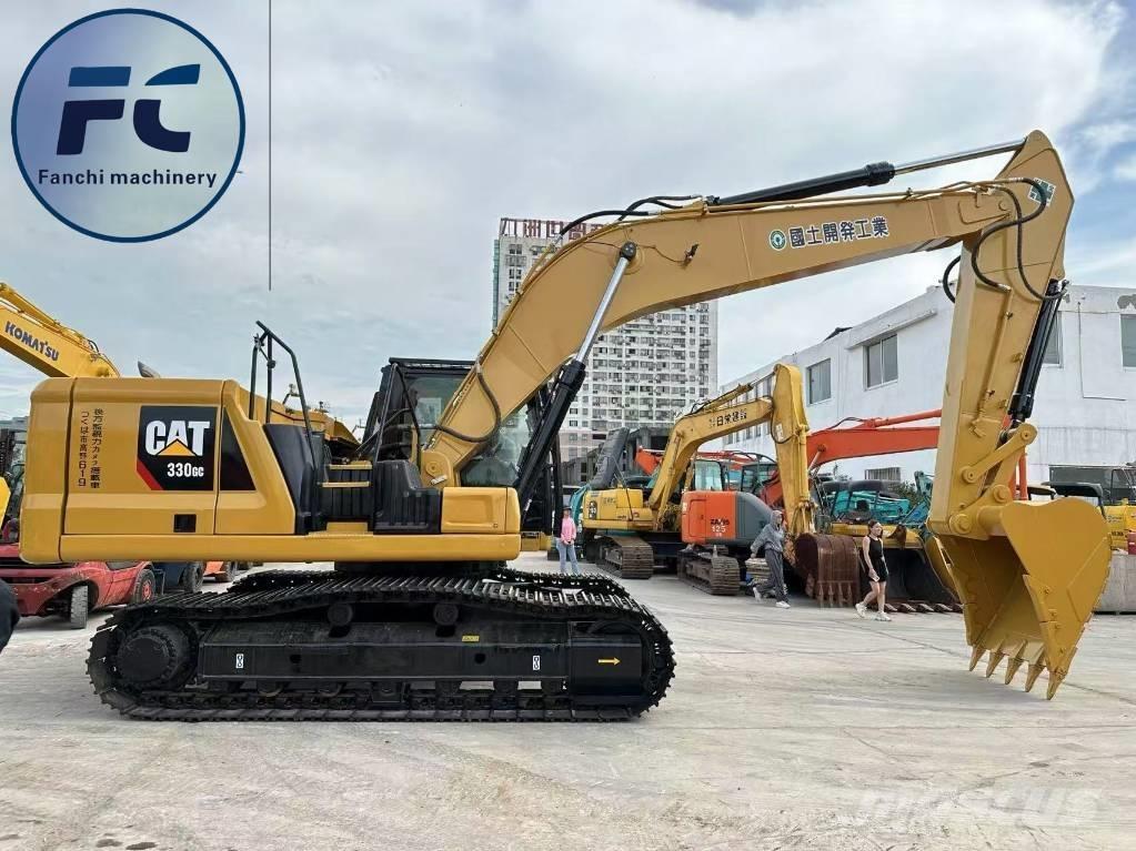 CAT 330GC Pelle sur chenilles
