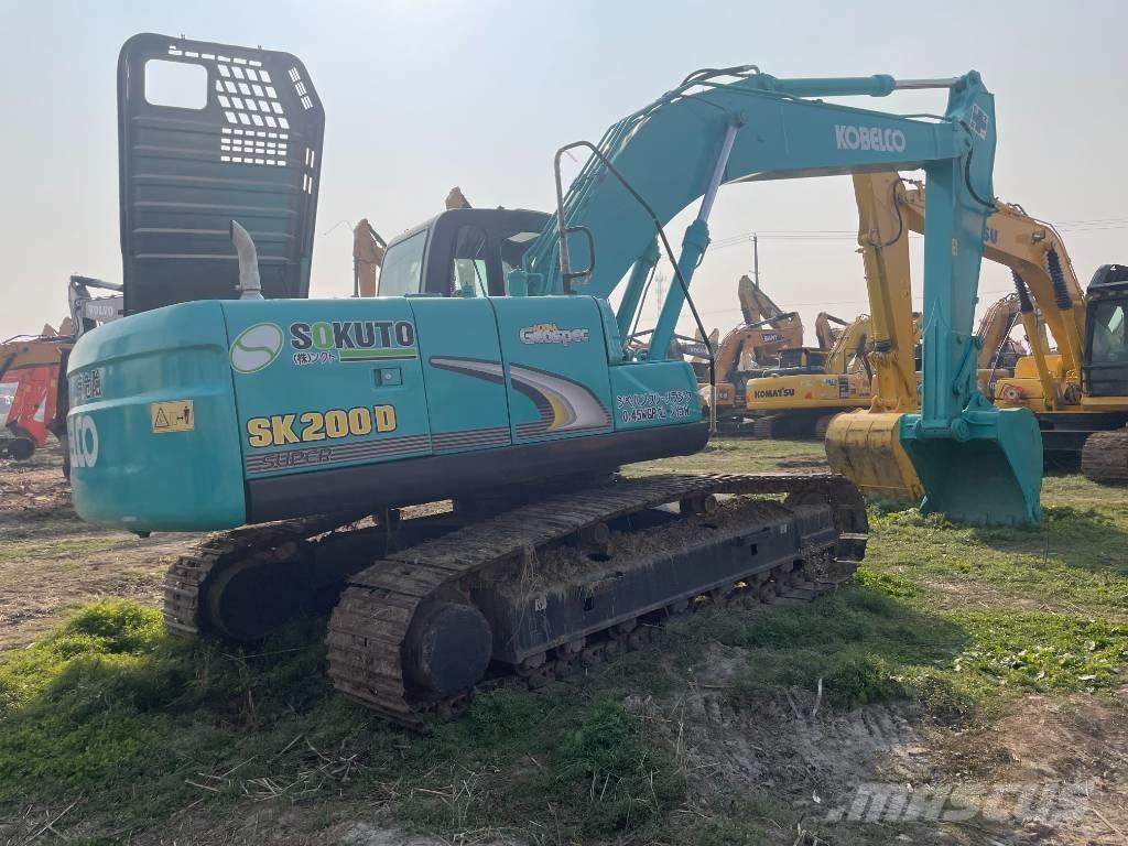 Kobelco SK 200 Pelle sur chenilles