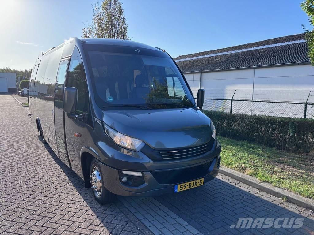 Iveco UNVI Compa Autocar
