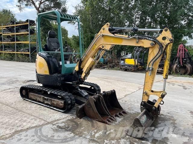 Yanmar Vio 25-4 Mini pelle < 7t