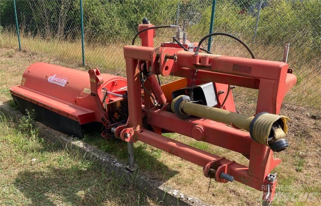 Dücker USM 18 Autres matériels de fenaison