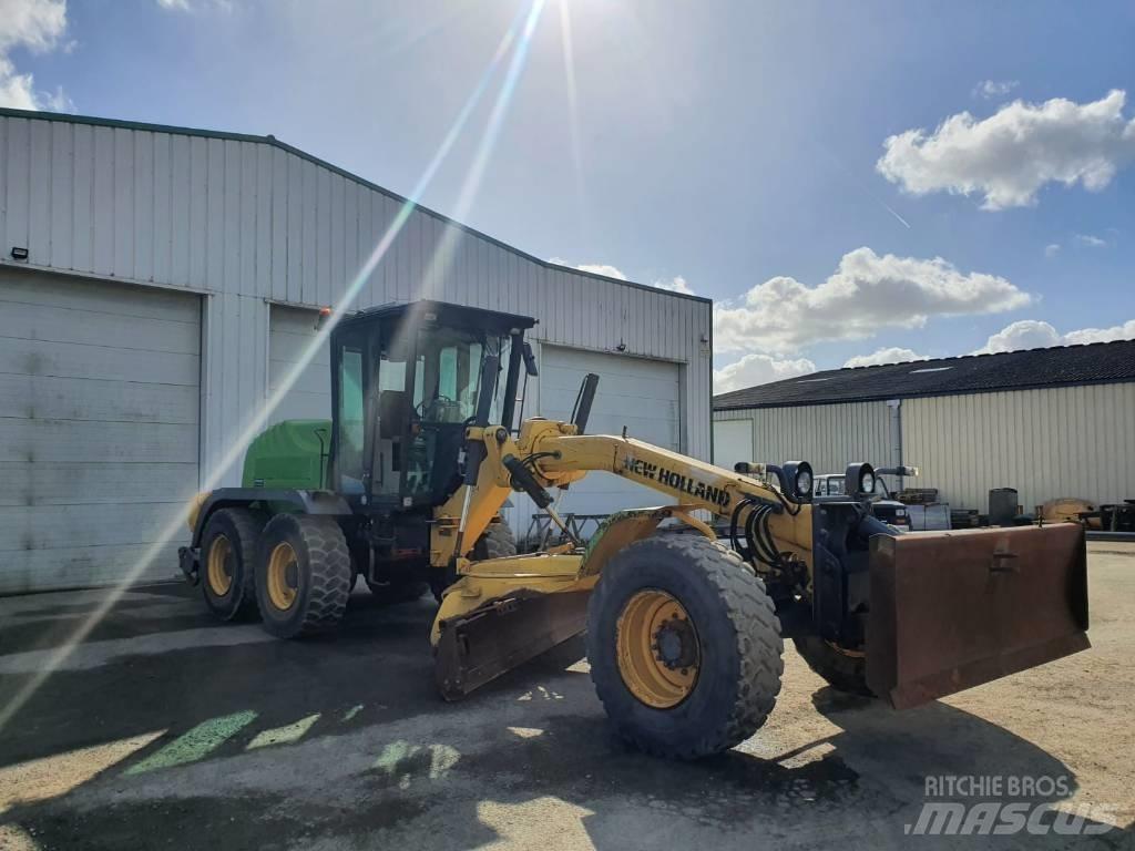 New Holland F 156 A Niveleuse