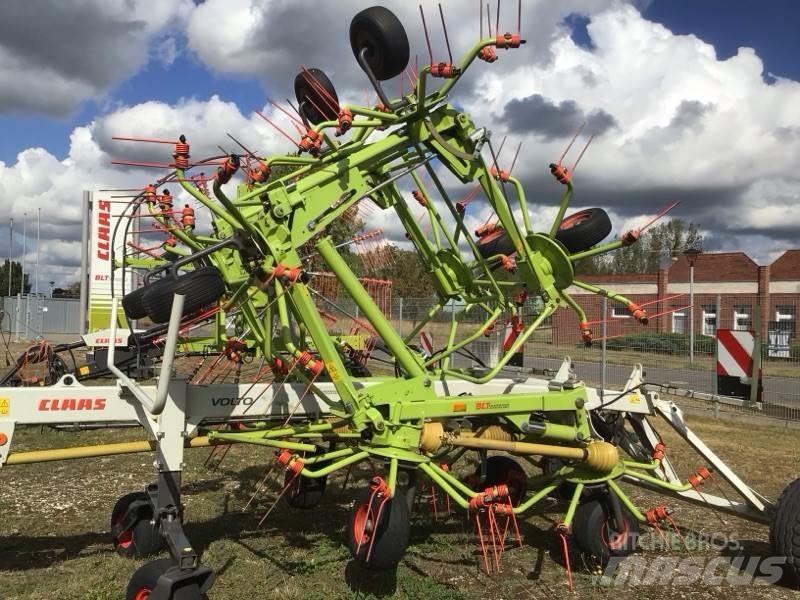 CLAAS Volto 1300 T Rateau faneur