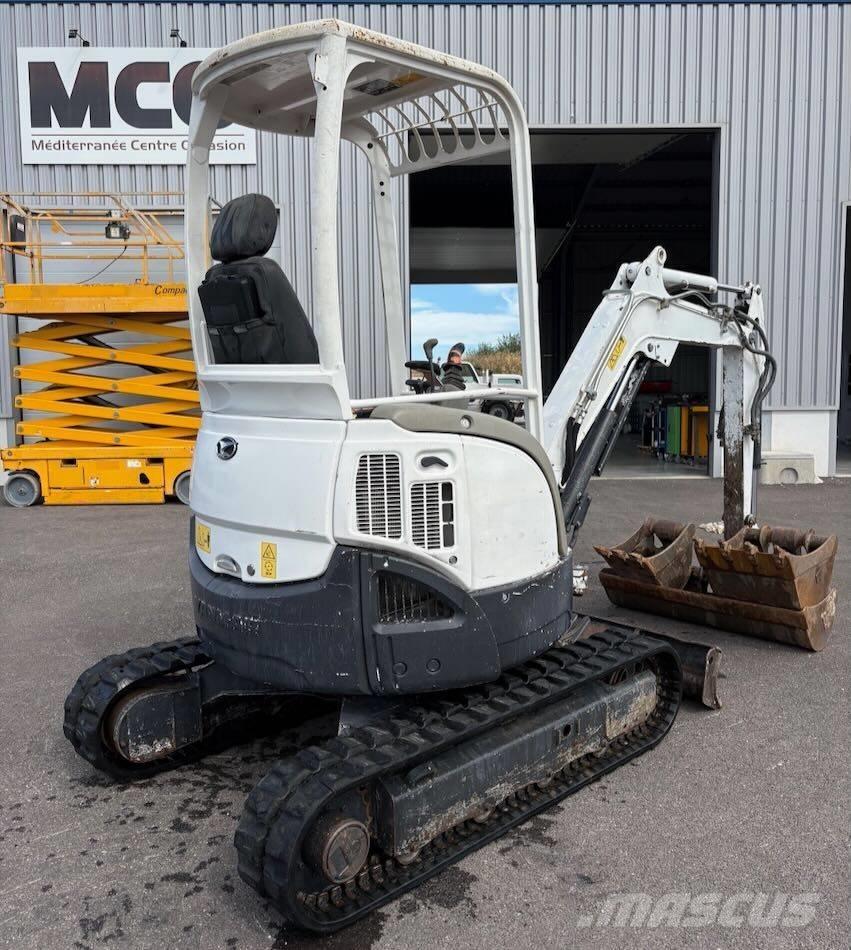 Yanmar Vio 20-4 Mini pelle < 7t