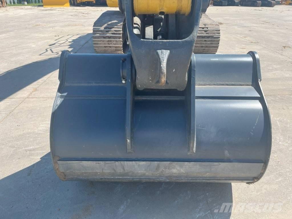Komatsu PC 210 LC-11 Pelle sur chenilles