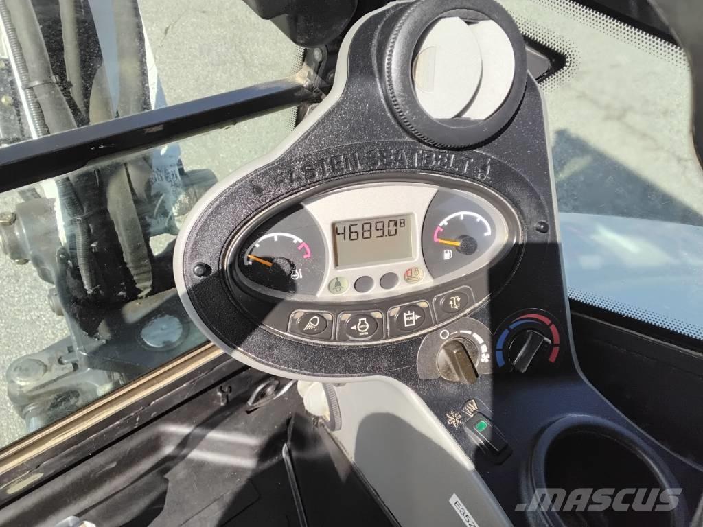 Bobcat E 35z Mini pelle < 7t