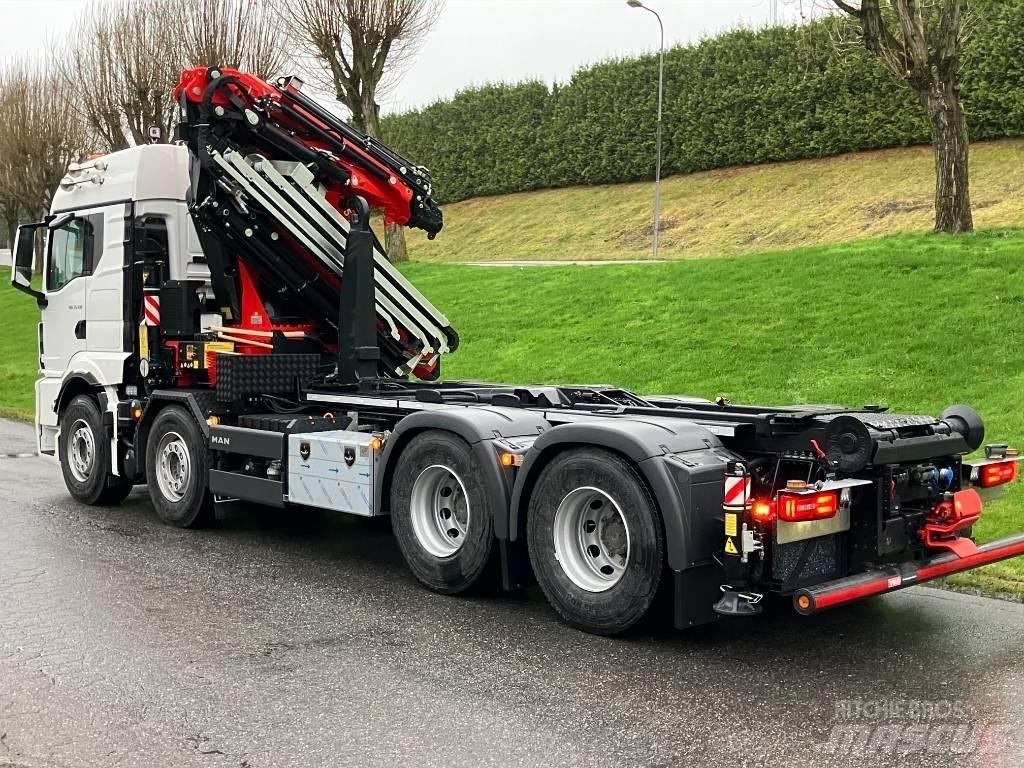 MAN TGS 35.510 Camion plateau ridelle avec grue