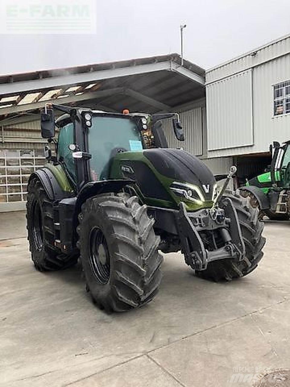 Valtra q305 Tracteur