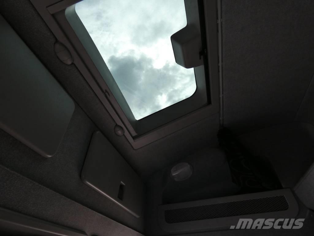 Iveco 180E 28 Camion Fourgon
