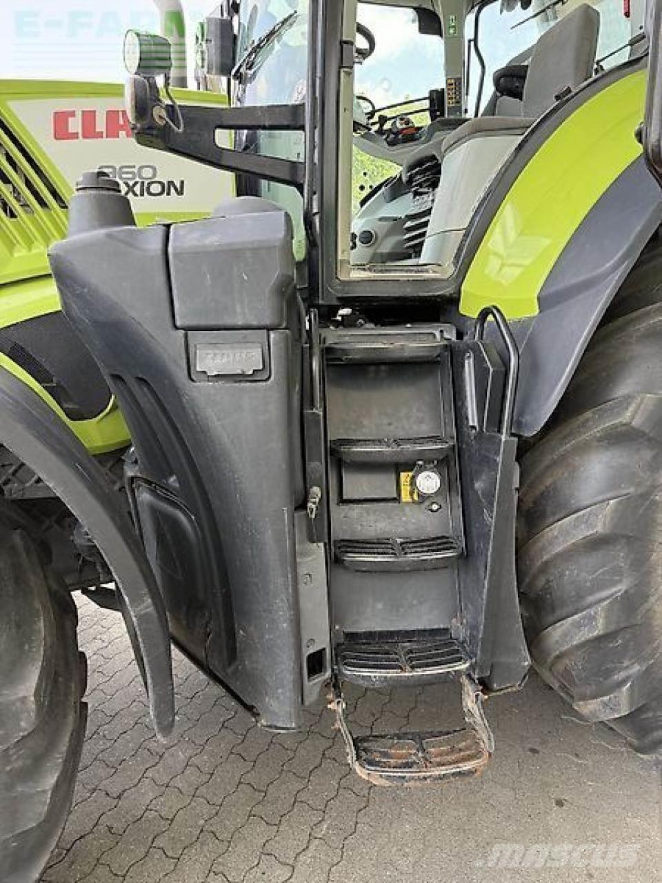 CLAAS axion 960 Tracteur
