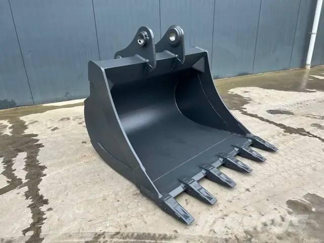 Hitachi ZX225 - 1.40m Godet