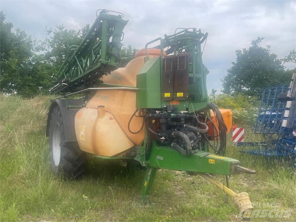 Amazone UX 4200 Pulvérisateurs traînés