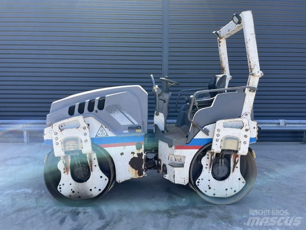 Hamm HD 13 VV Rouleaux tandem