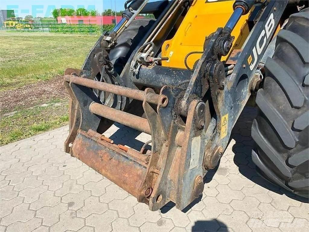 JCB 427 ht agri Mini pelle < 7t