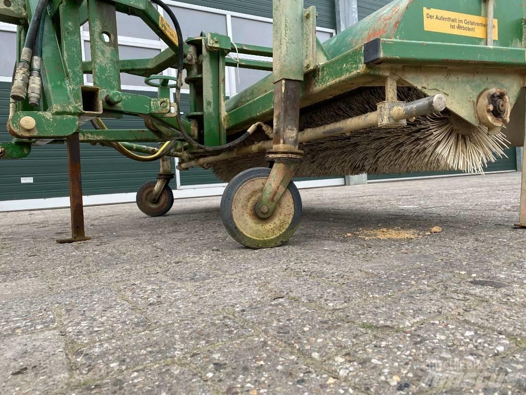  Veger FKM 220 Balayeuse / Autolaveuse