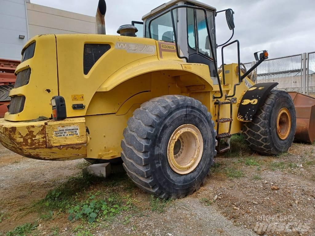 New Holland W271 Chargeuse sur pneus