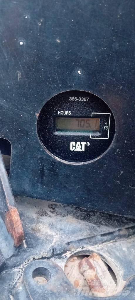 CAT 303 E CR Pelle sur chenilles