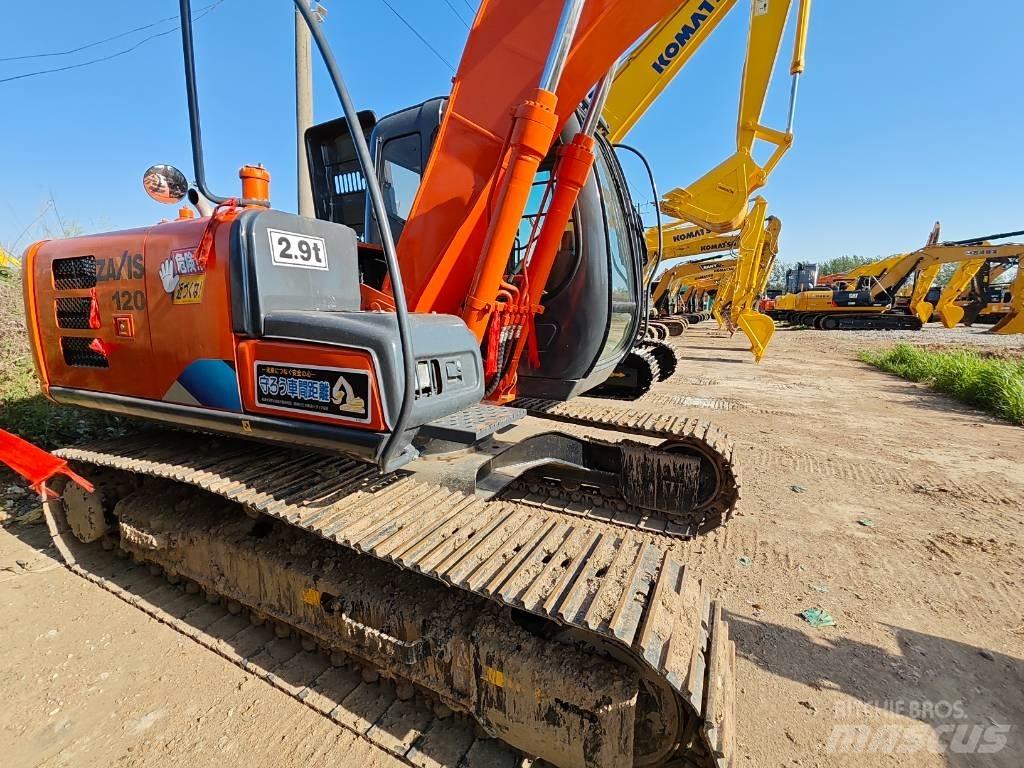 Hitachi ZX 120 Pelle sur chenilles