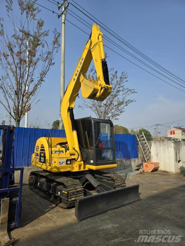 Komatsu PC 70 Mini pelle < 7t