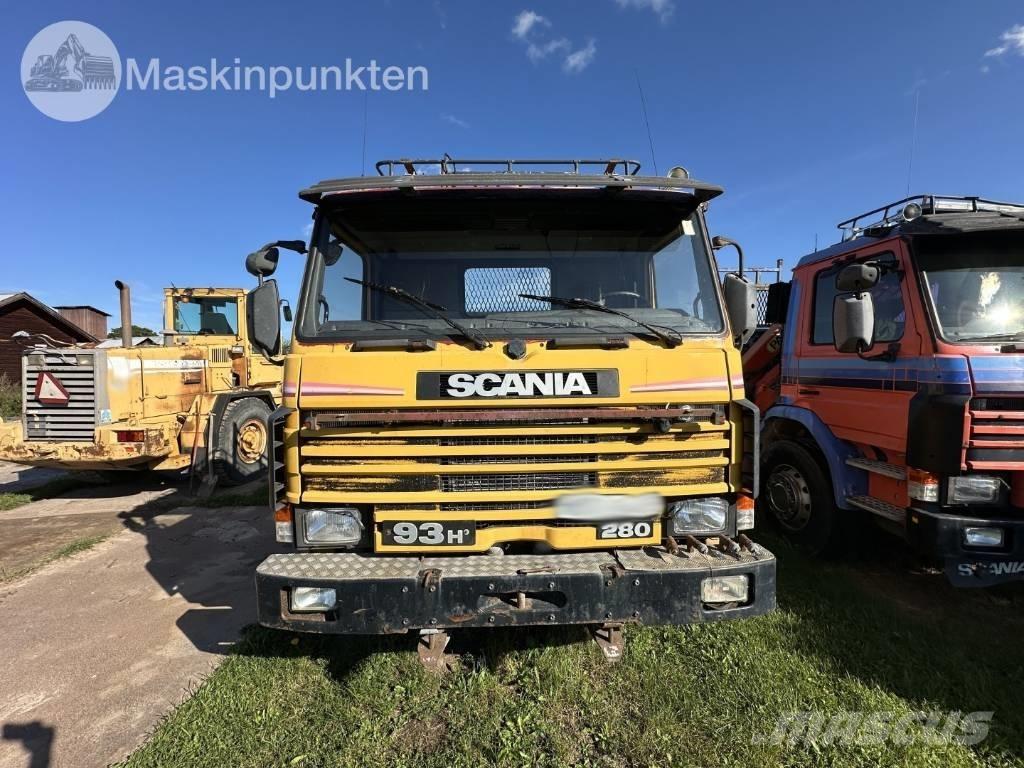 Scania P 93 HL Camion benne