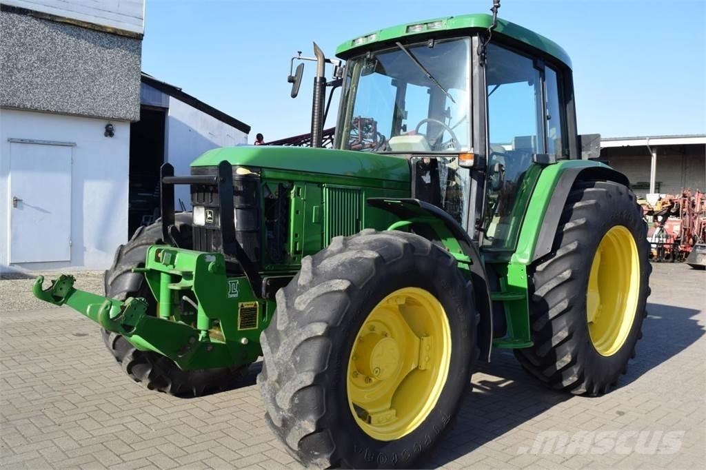 John Deere 6410 Tracteur