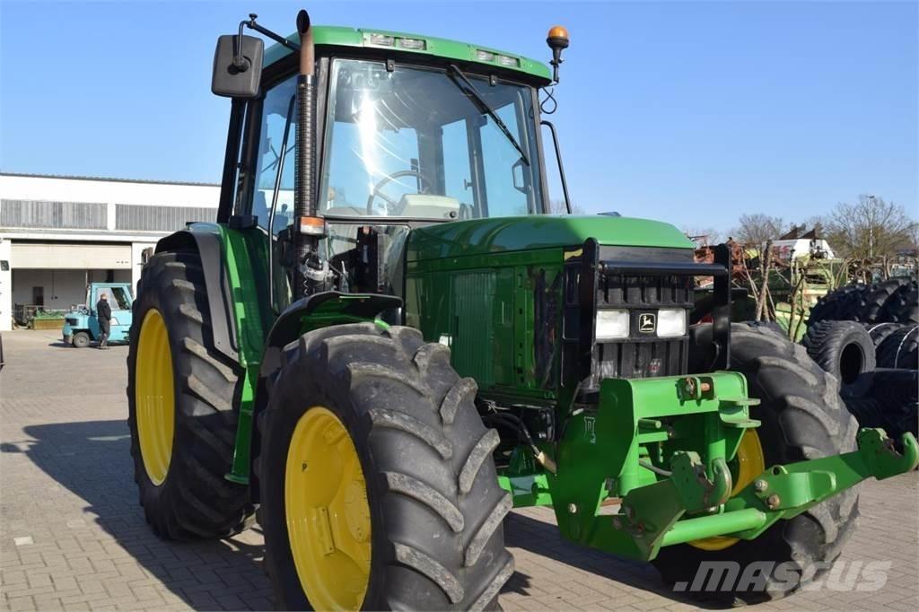 John Deere 6410 Tracteur