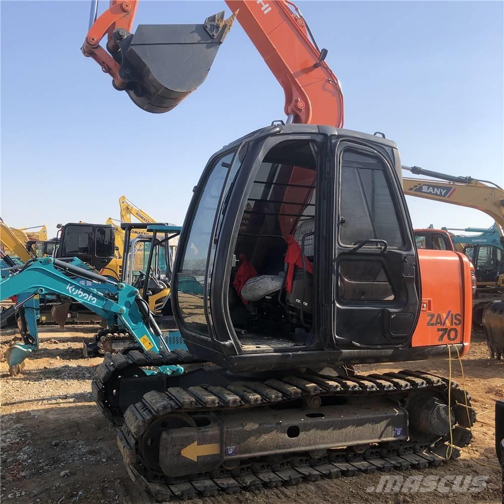 Hitachi ZX70-5A Mini pelle 7t-12t