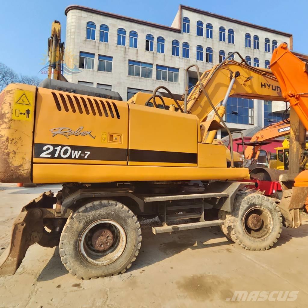 Hyundai Robex 210W-7 Pelle sur pneus