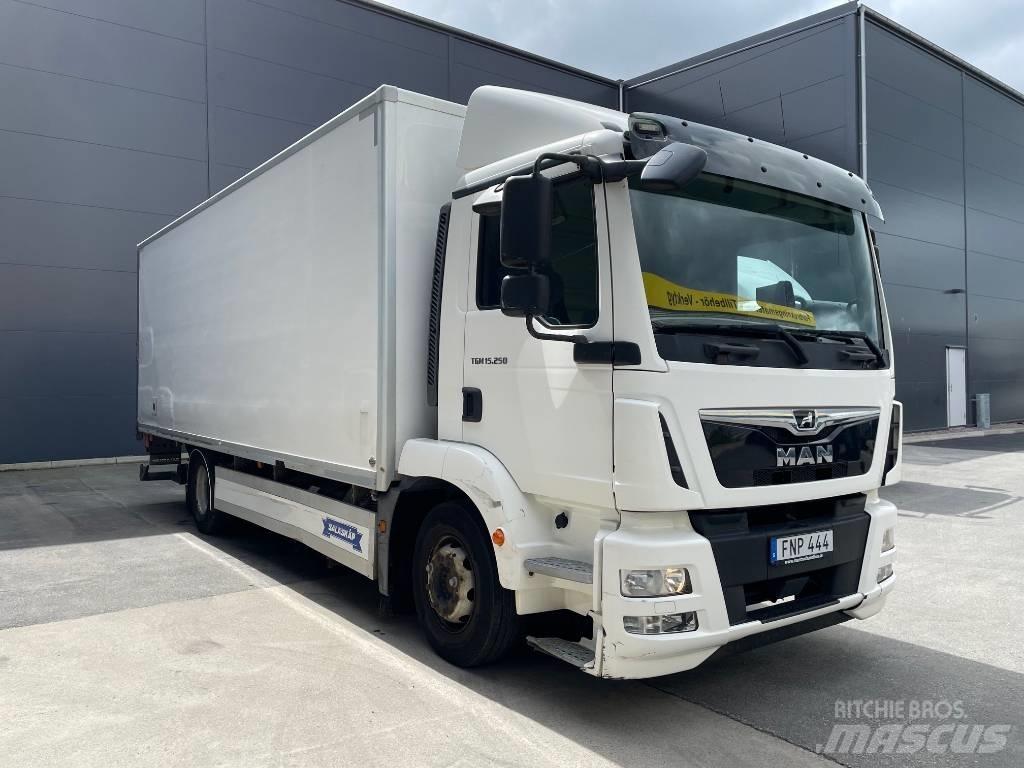 MAN TGM 15.250LL Camion frigorifique