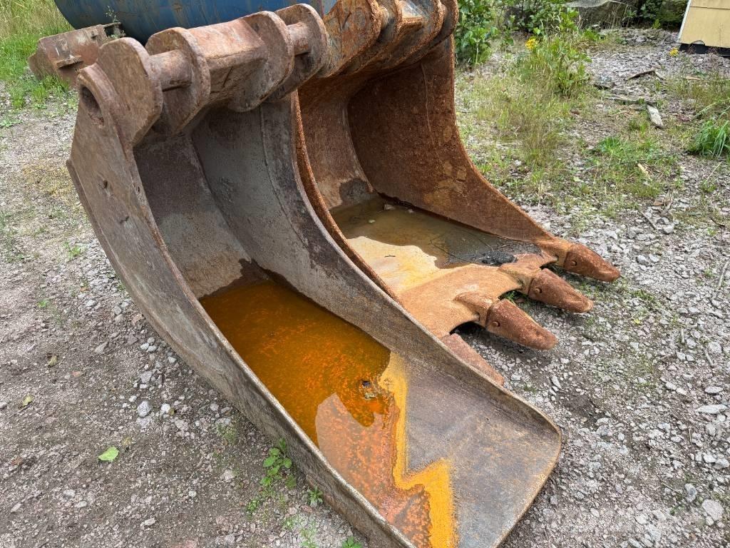 Hitachi ZX135USBL-6 Pelle sur chenilles