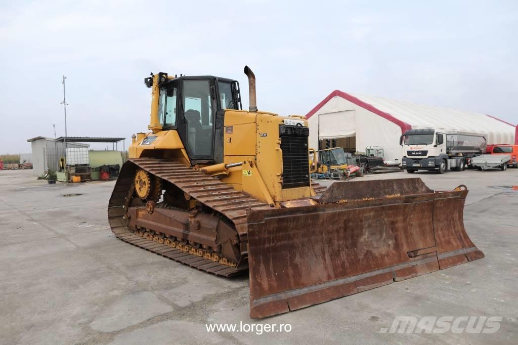 CAT D 6 N Bouteurs sur chenilles
