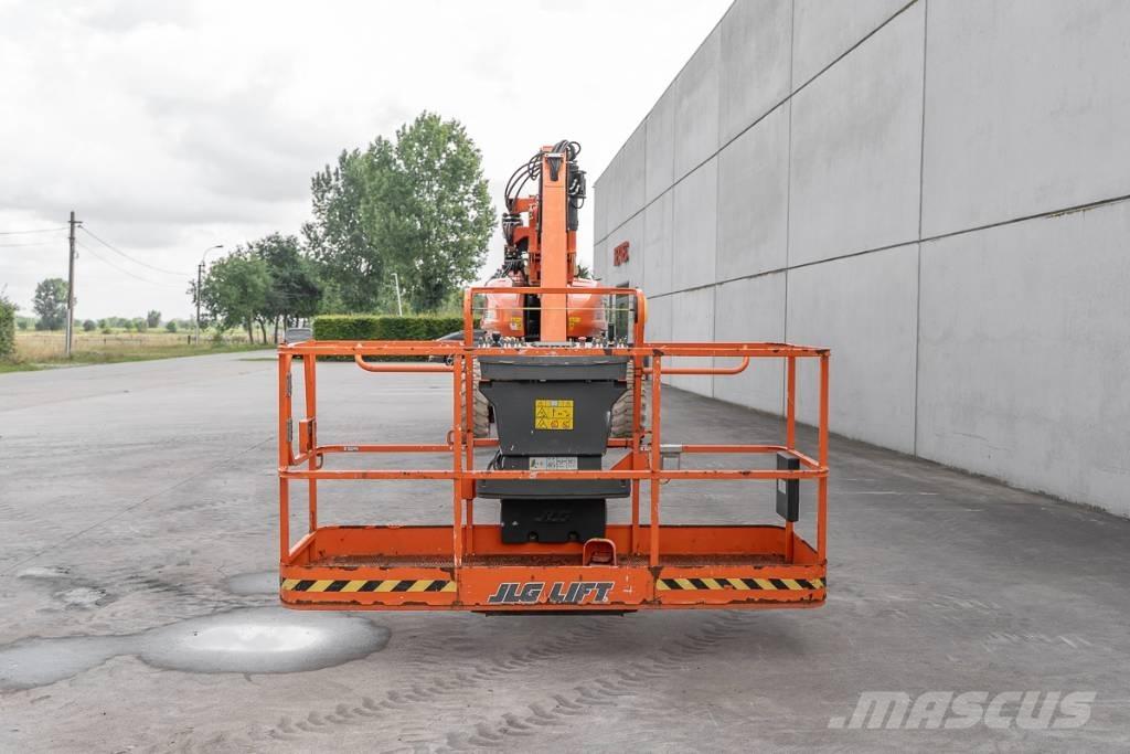 JLG 1350 SJP Nacelles télescopiques