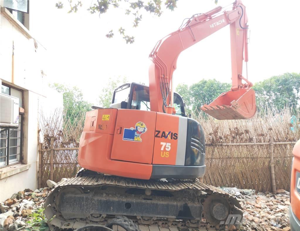 Hitachi ZX75US-3 Mini pelle 7t-12t