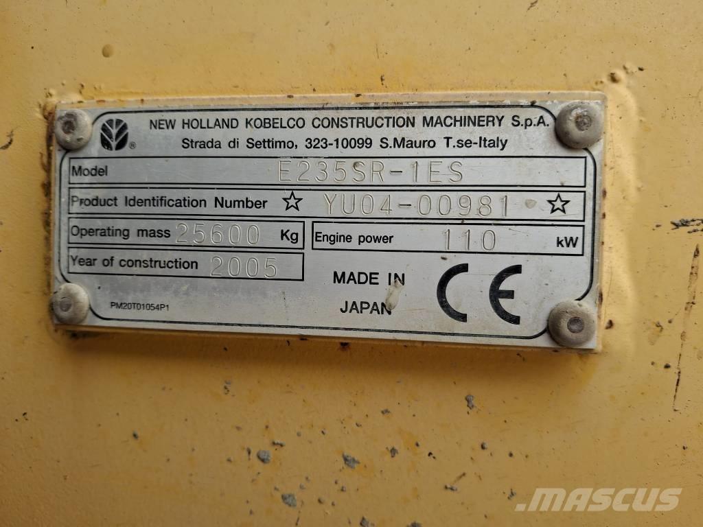 New Holland E 235 SR Pelle sur chenilles