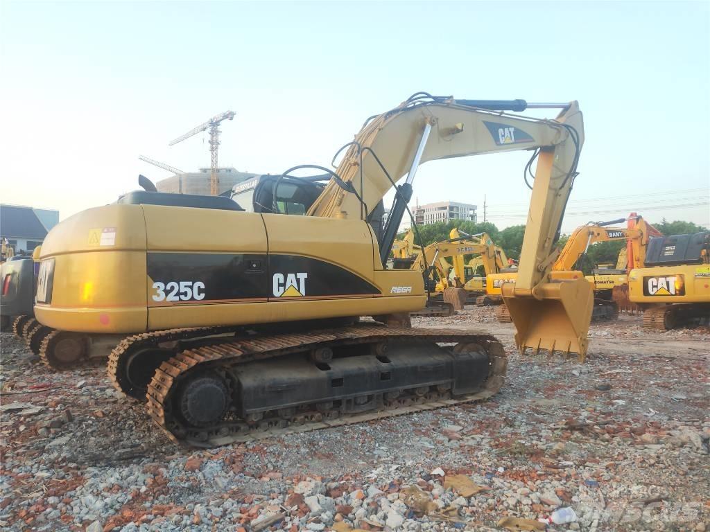 CAT 325 C Pelle sur chenilles