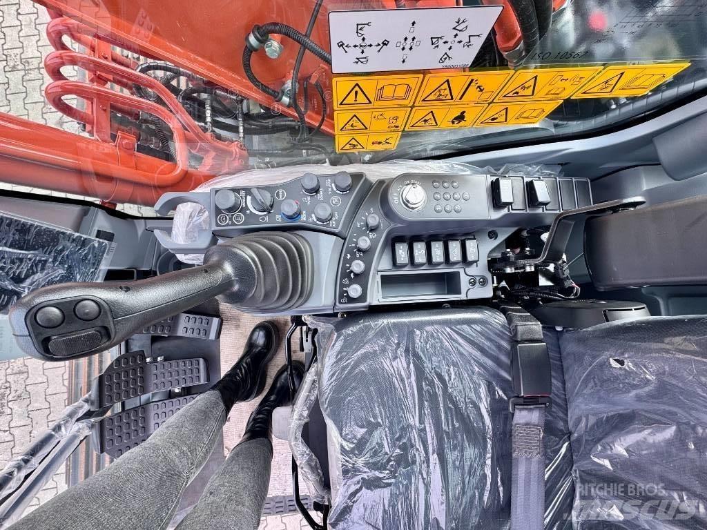 Hitachi ZX160LC-7 Pelle sur chenilles
