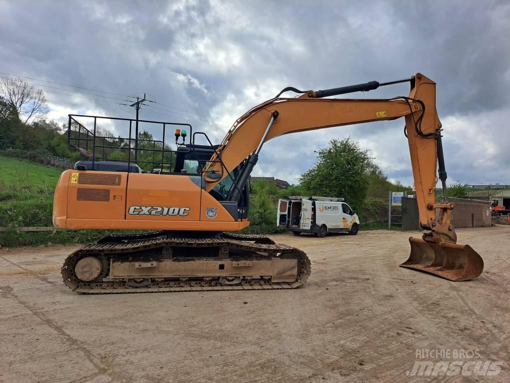 CASE CX 210 C Pelle sur chenilles