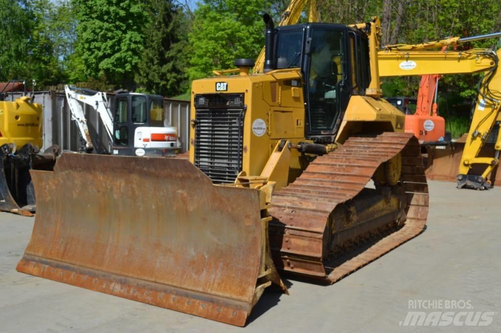 CAT D 6 N LGP Bouteurs sur chenilles
