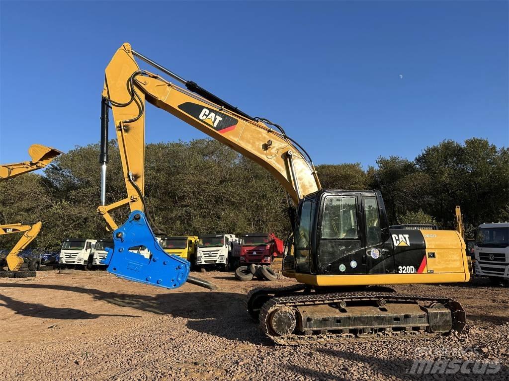 CAT 320 D L Pelle sur chenilles