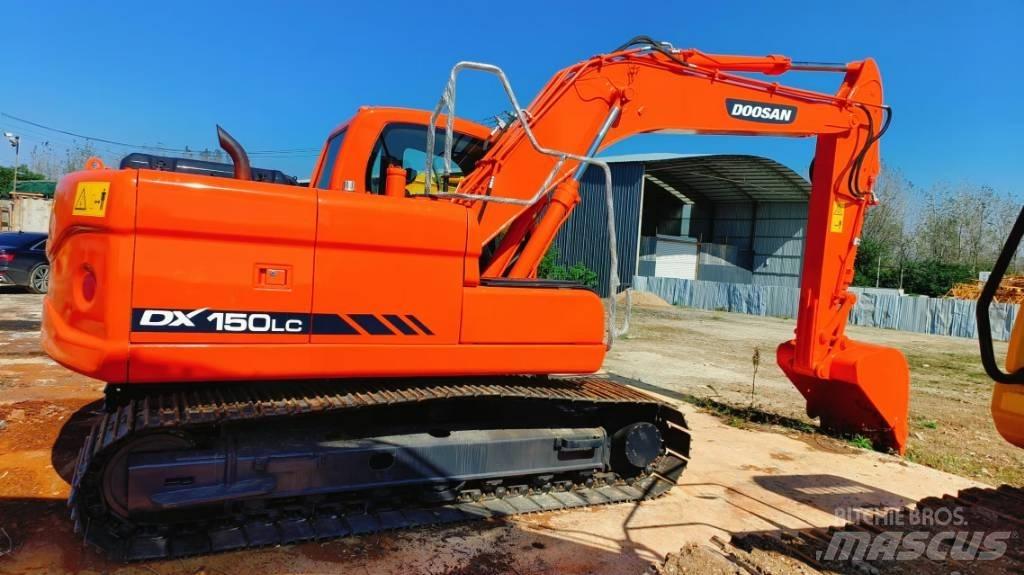 Hitachi ZX 210 Pelle sur chenilles